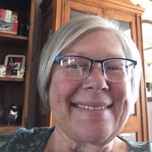 Meet your Posher, Debi